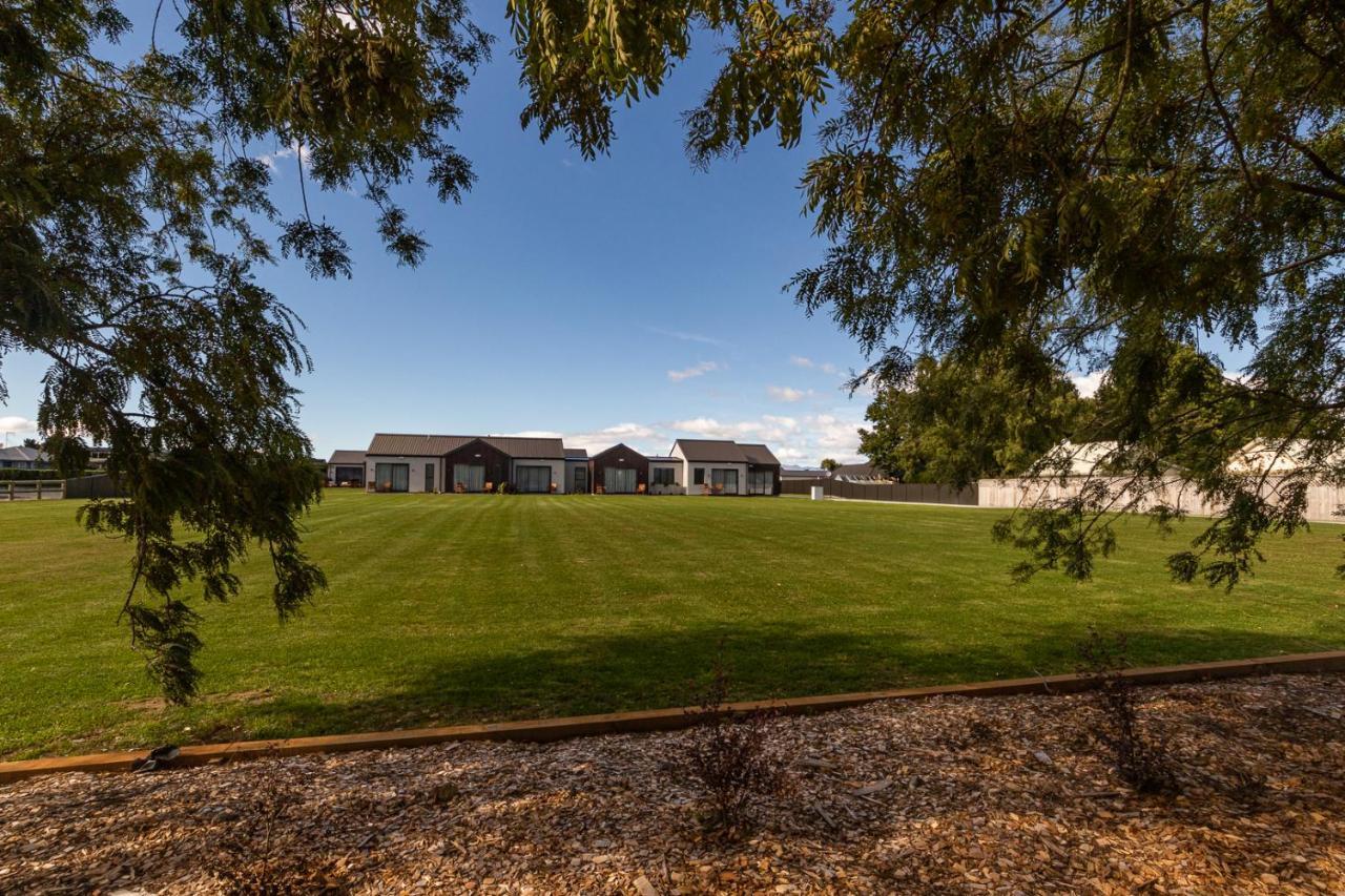 Annies On Milford Motel Te Anau Ngoại thất bức ảnh