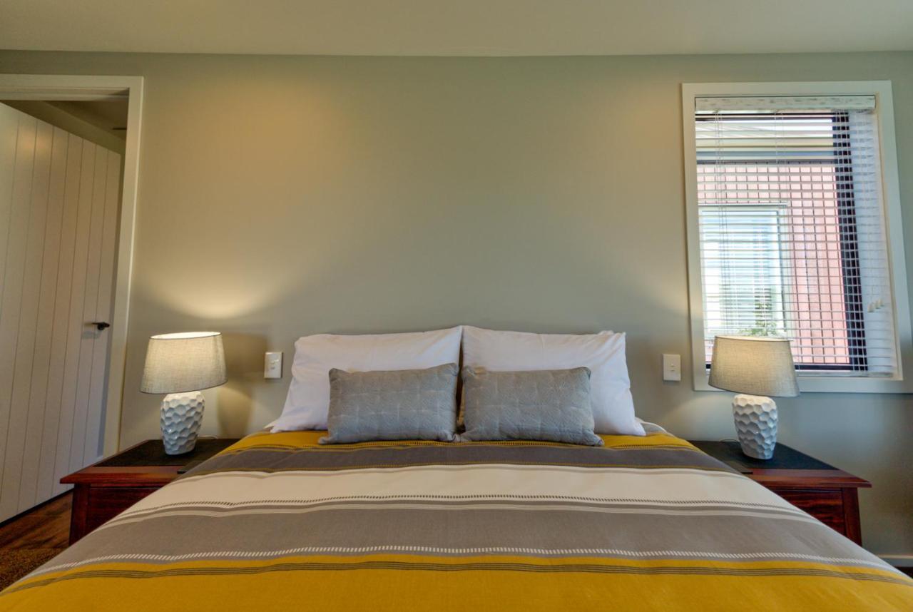 Annies On Milford Motel Te Anau Ngoại thất bức ảnh