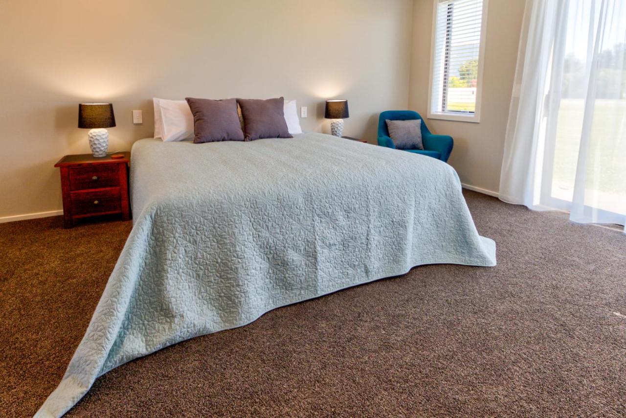 Annies On Milford Motel Te Anau Ngoại thất bức ảnh