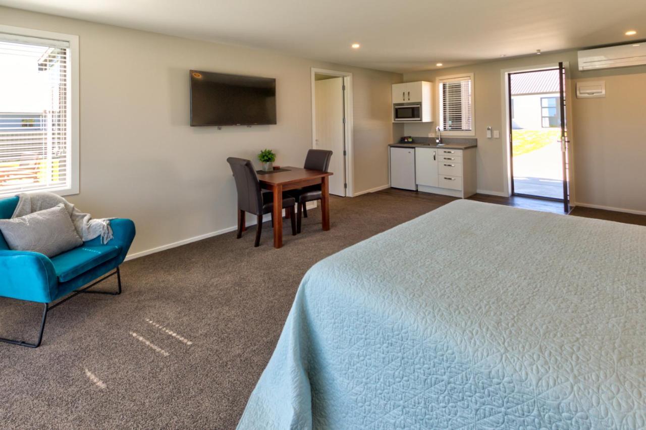 Annies On Milford Motel Te Anau Ngoại thất bức ảnh