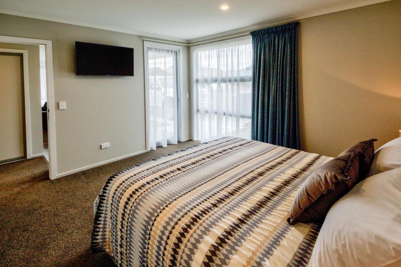 Annies On Milford Motel Te Anau Ngoại thất bức ảnh
